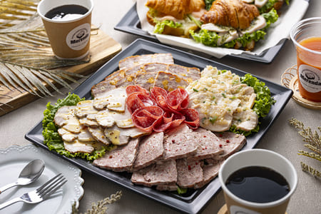 黒皿オードブルイメージ②